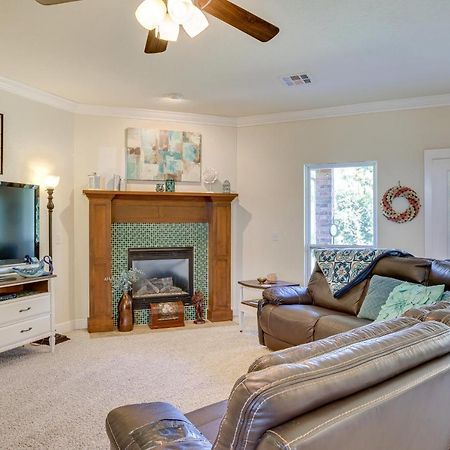 Quaint Noble Home 6 Mi To University Of Oklahoma! Norman Ngoại thất bức ảnh
